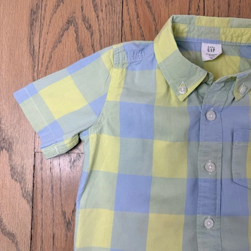 GAP Kids Toddler Plaid Short Sleeve Shirt Size 18-24 Months